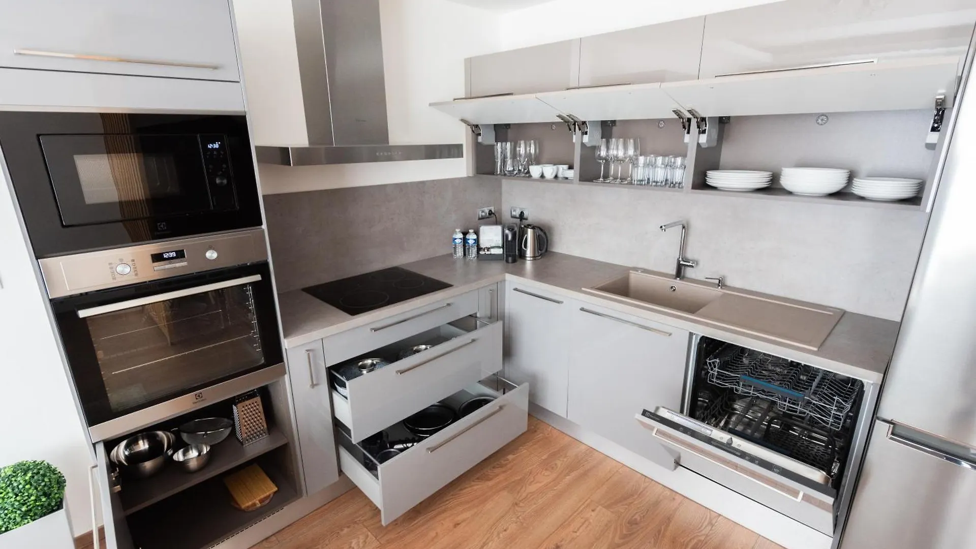 Luxury & Air-Conditioned Osko Apartment Near The City Center Praha Česká republika