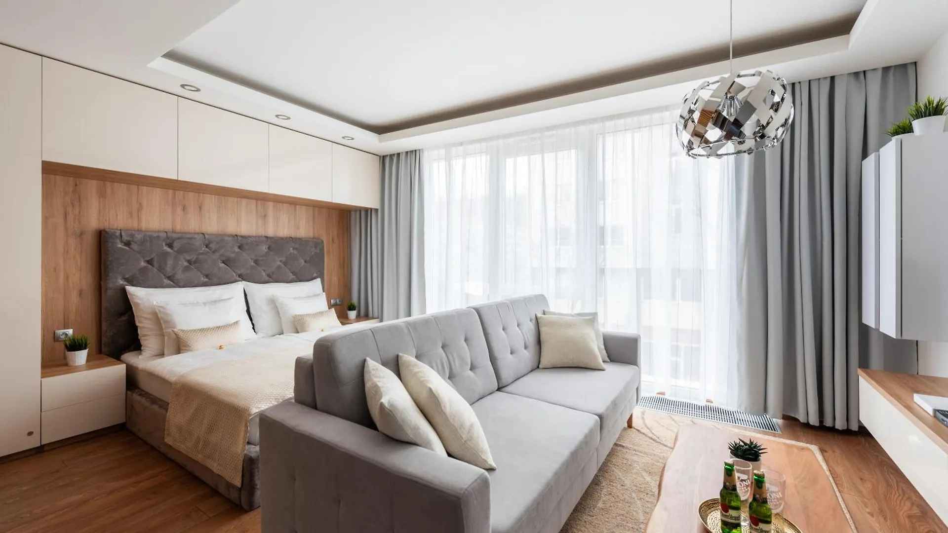 Luxury & Air-Conditioned Osko Apartment Near The City Center Praha